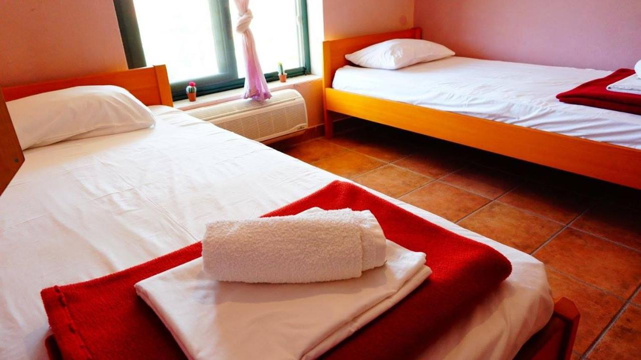 The White Rabbit Guesthouse Eco-Lodge "Cosy Apartment" Psakoudia Exterior foto