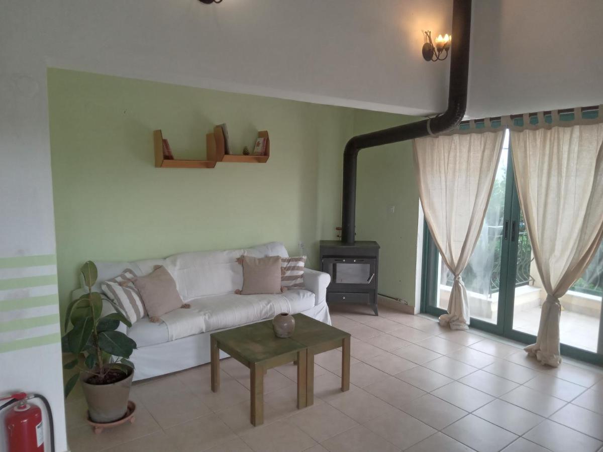 The White Rabbit Guesthouse Eco-Lodge "Cosy Apartment" Psakoudia Exterior foto