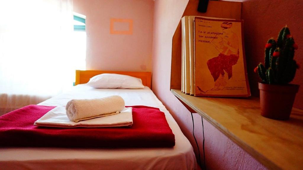 The White Rabbit Guesthouse Eco-Lodge "Cosy Apartment" Psakoudia Exterior foto
